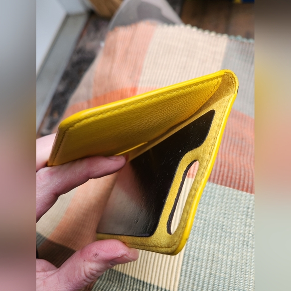 Authentic Louis Vuitton Monogram Folio Iphone 7+ Case Yellow M63405 LV K6580 - Picture 5 of 15
